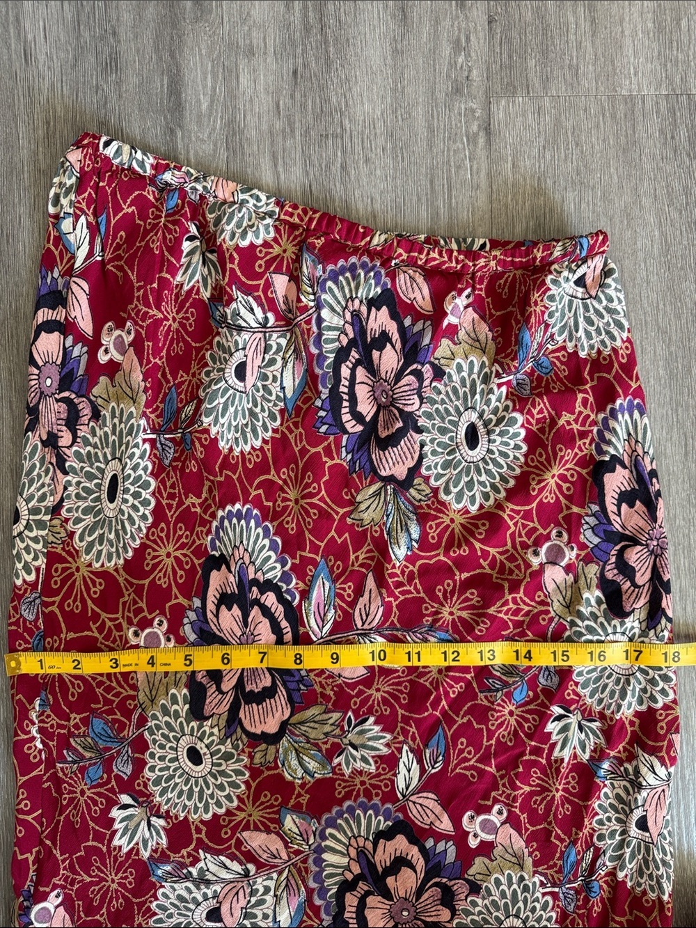 Floral Ruffle Hem Asymmetrical Midi Skirt - Picture 5 of 8